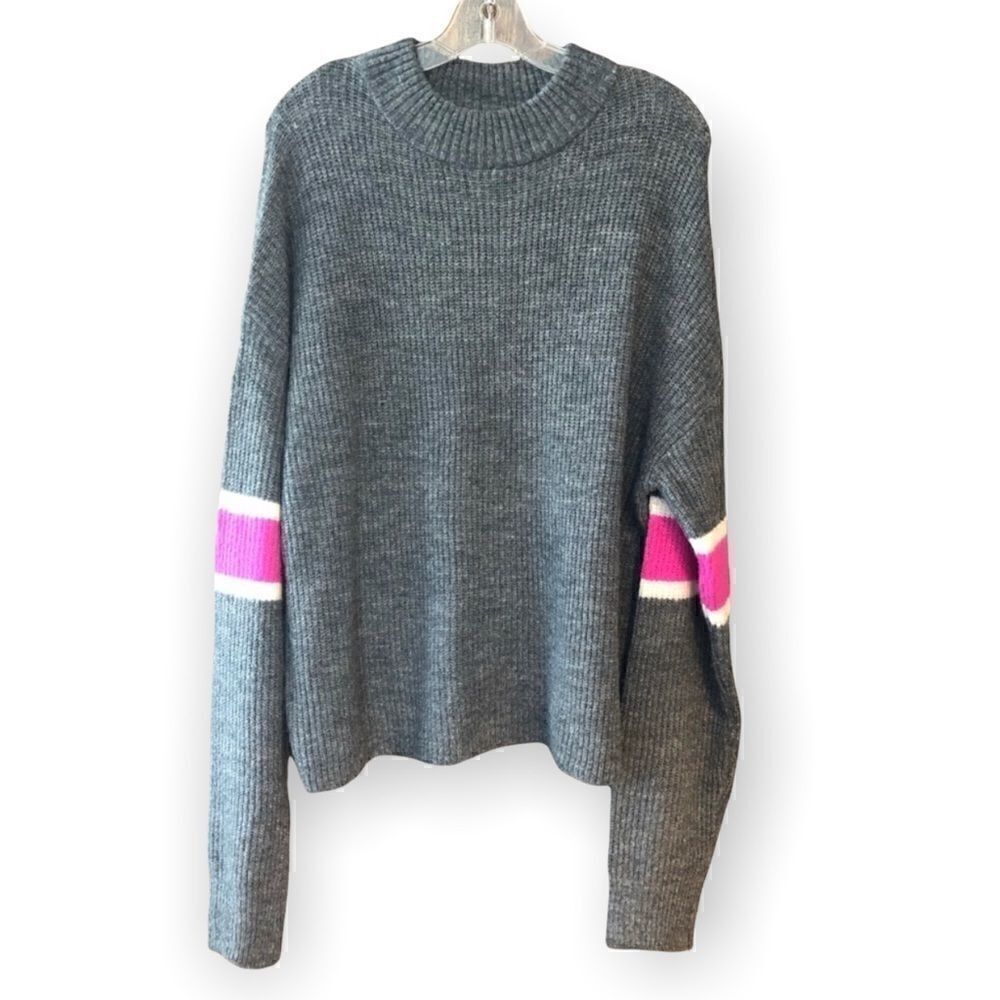 John + Jenn XL Gray Oversized Chunky Relaxed Pink Academia Collegiate Sweater